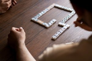 BBIN真人深度解析WPT扑克水果机：玩法创新与收益平衡